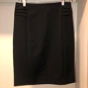 💃 NWOT Express Pencil Skirt